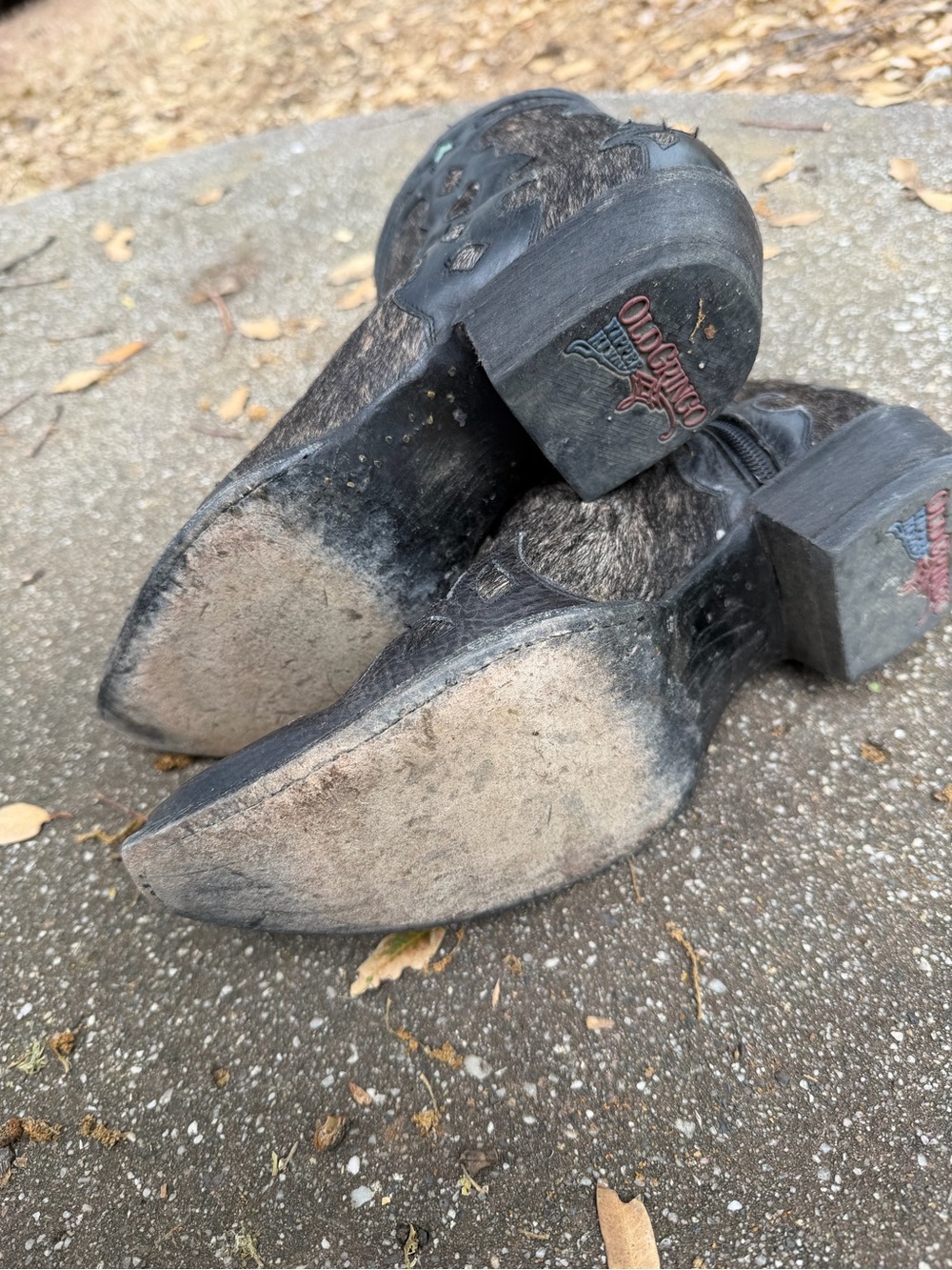 Old Gringo Black Hair-on-Hide Star Accent Ankle Booties - Picture 6 of 6